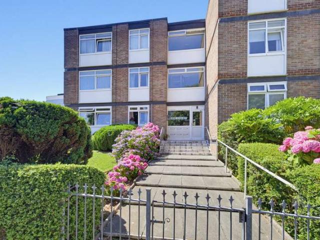 Apartment for sale in West Hoe, Mount Wise