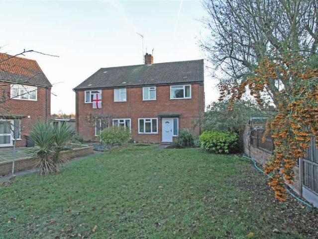 Apartment for sale in Hertford, Colliers End