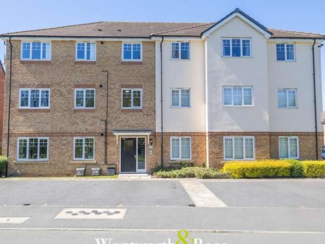 Apartment for sale in Stirchley, West Midlands