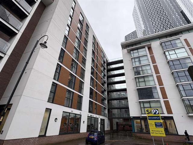 Apartment for sale in City Centre, Georgia