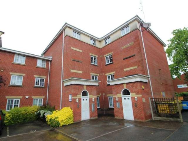 Apartment for sale in Limefield, Bury