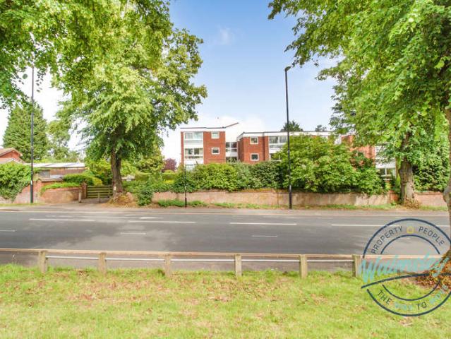 Apartment for sale in Cheylesmore, West Midlands