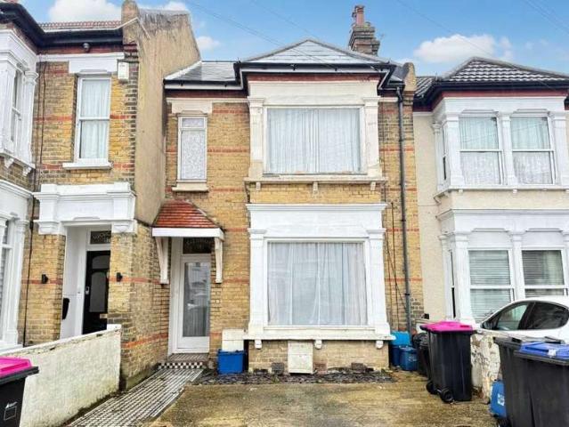 Apartment for sale in Milton, Alton Barnes