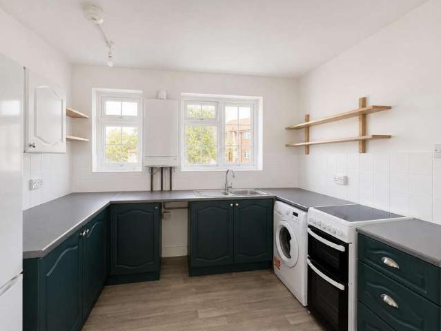 Apartment for sale in New Catton, East Bank