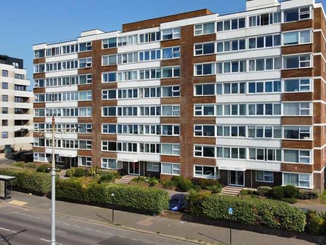 Apartment for sale in Aldrington