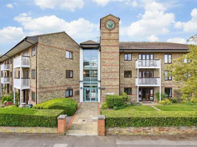 Apartment for sale in Birchington, Acol