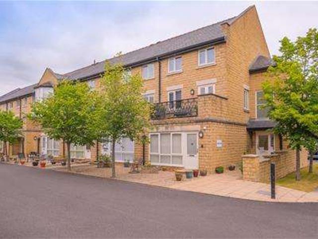 Apartment for sale in Heath, Savile Park