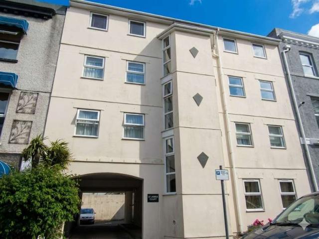 Apartment for sale in West Hoe, Mount Wise