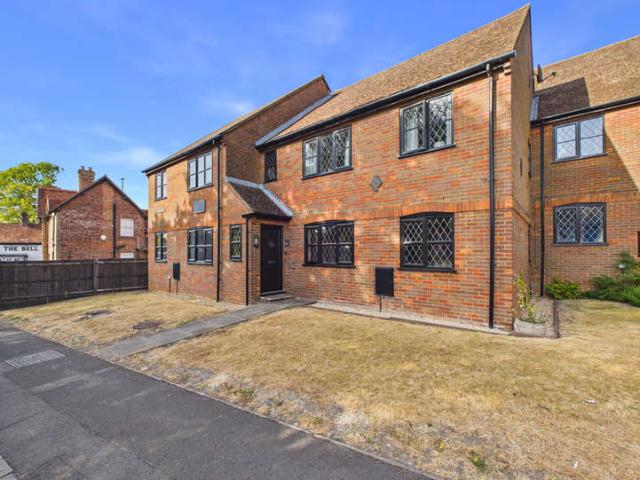 Apartment for sale in Princes Risborough, Buckinghamshire