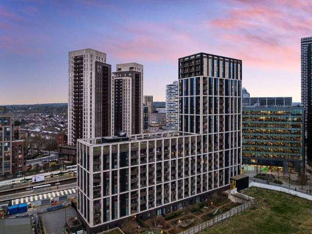 Apartment for sale in Croydon, Broad Green