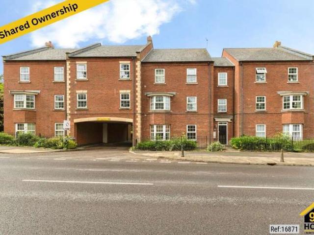Apartment for sale in Towcester, Northamptonshire