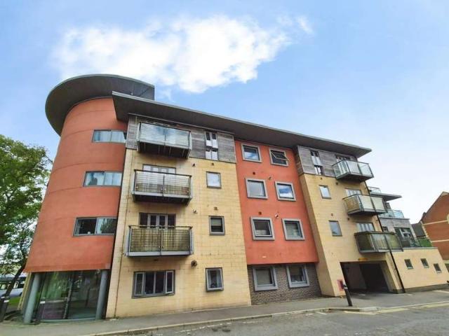 Apartment for sale in Yeovil, Somerset