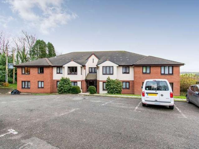 Apartment for sale in Lamellion, Cornwall