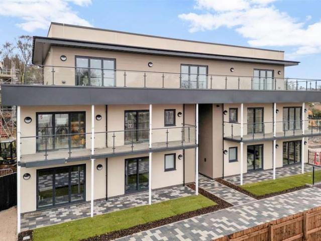 Apartment for sale in Attenborough, East Midlands
