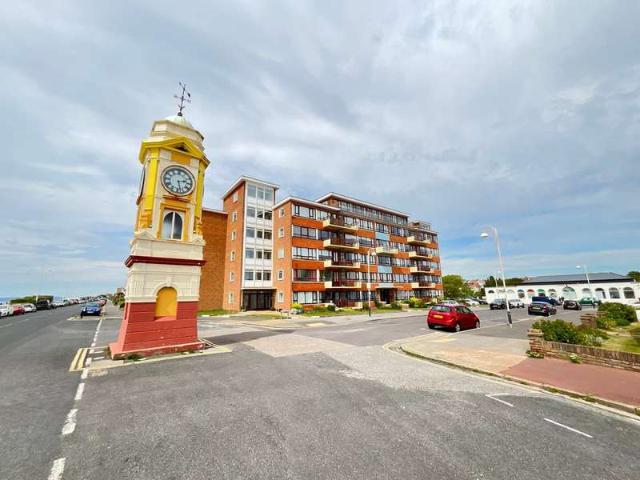 Apartment for sale in Central, Heathlands