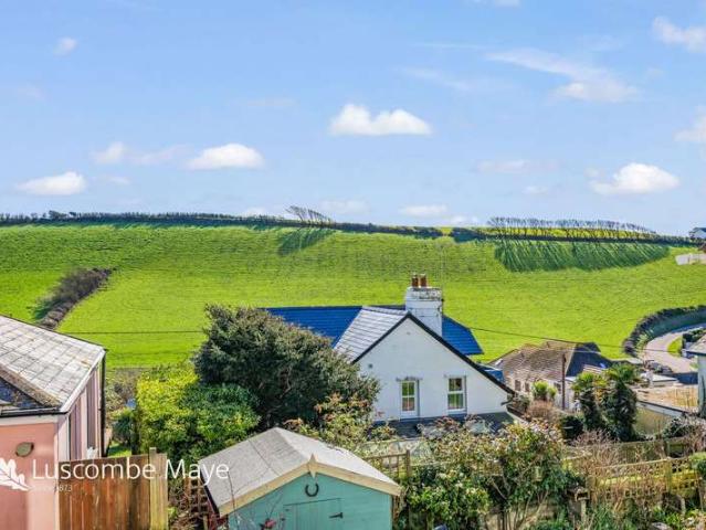 Apartment for sale in Strode, Devon
