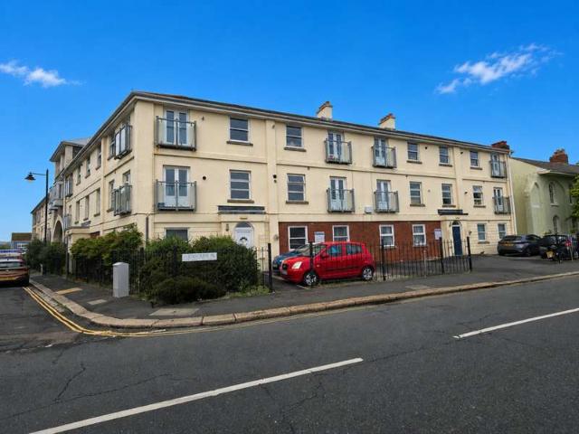 Apartment for sale in Stonehouse, Mount Wise