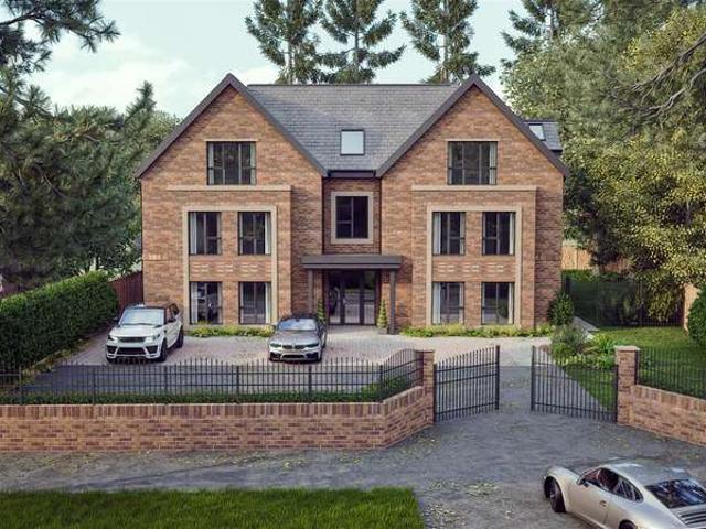 Apartment for sale in Heswall, Wirral