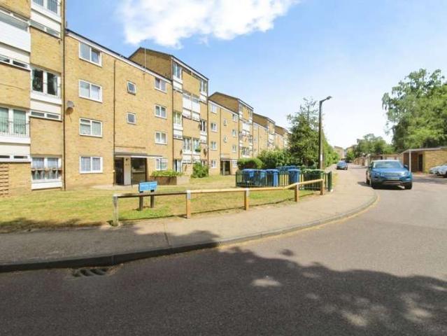Apartment for sale in Burnt Mill, Harlow