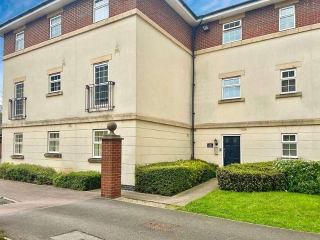 Apartment for sale in Gloucester, Gloucestershire