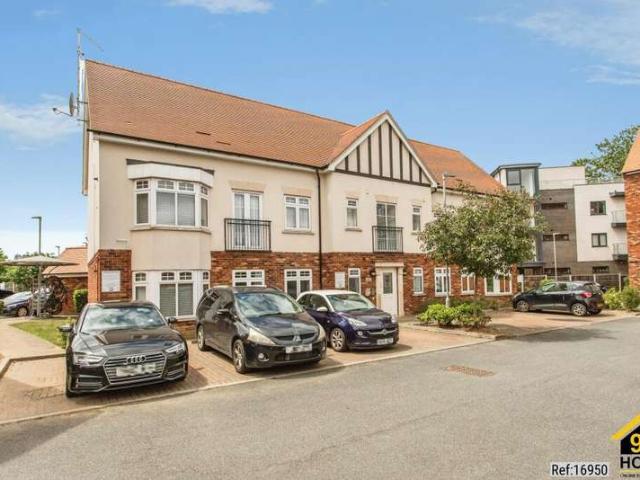 Apartment for sale in Alton Barnes, Essex