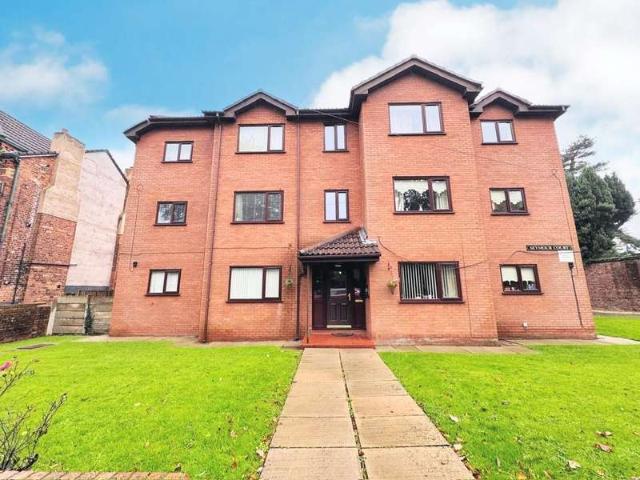 Apartment for sale in Broad Green, Liverpool