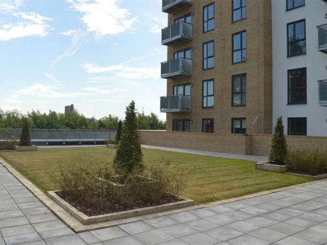 Apartment for rent in Belvedere, Greater London