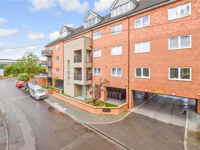 Apartment for sale in Bourne Vale, Kent