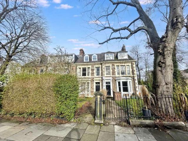 Apartment for sale in Jesmond, Tyne And Wear