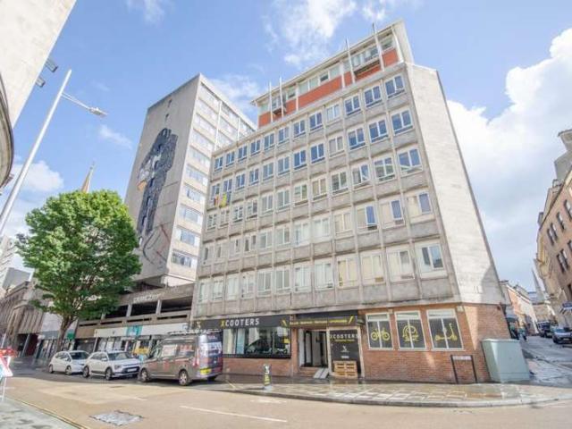 Apartment for sale in Broadmead, Feckenham