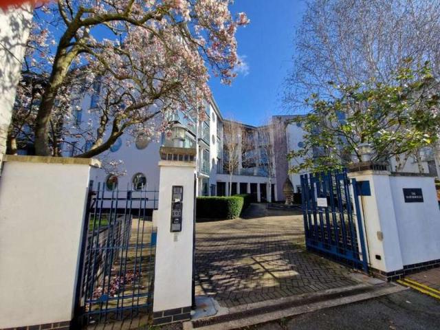 Apartment for sale in Haddon, East Midlands