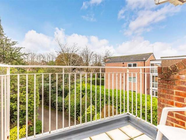 Apartment for sale in Bournemouth