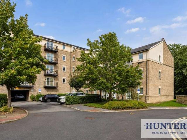 Apartment for sale in Horsforth, West Yorkshire