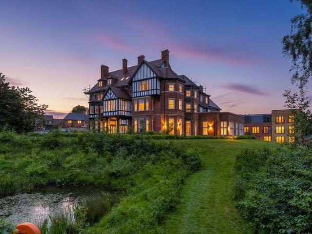 Apartment for sale in West Midlands