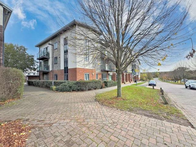 Apartment for sale in Grange Farm, Shenley Church End