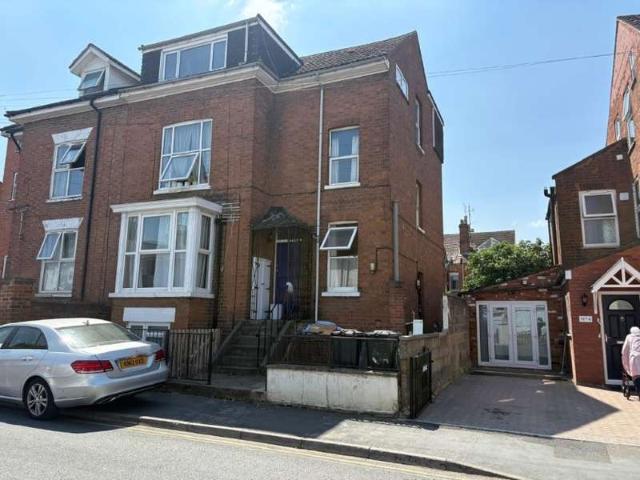 Apartment for sale in Kings Barton, Gloucester