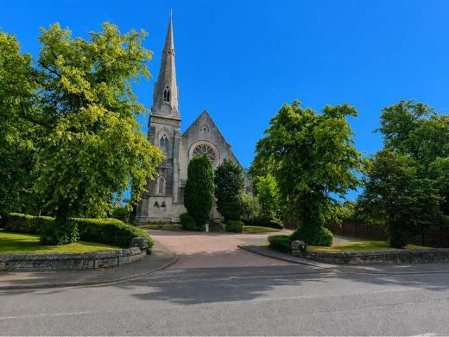 Apartment for sale in Hamilton, Scotland