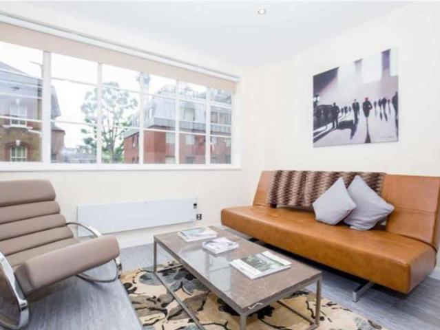Apartment for rent in Brompton, Greater London