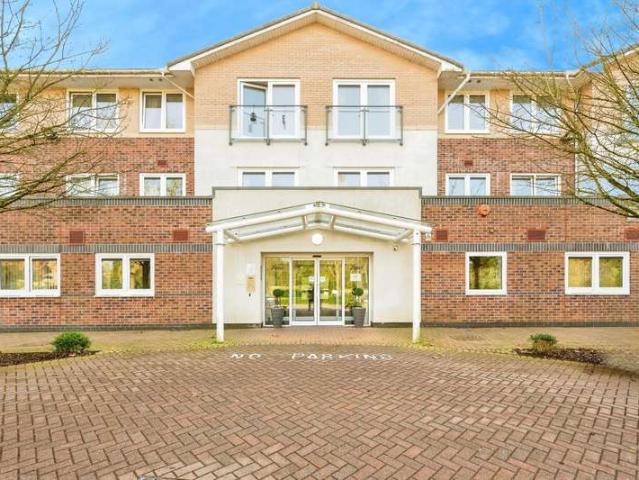 Apartment for sale in Haydock, St Helens