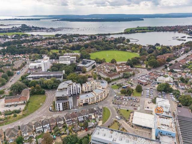 Apartment for sale in Upper Parkstone, Poole