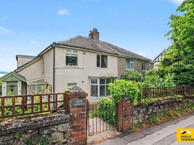 Apartment for sale in Grange-over-sands