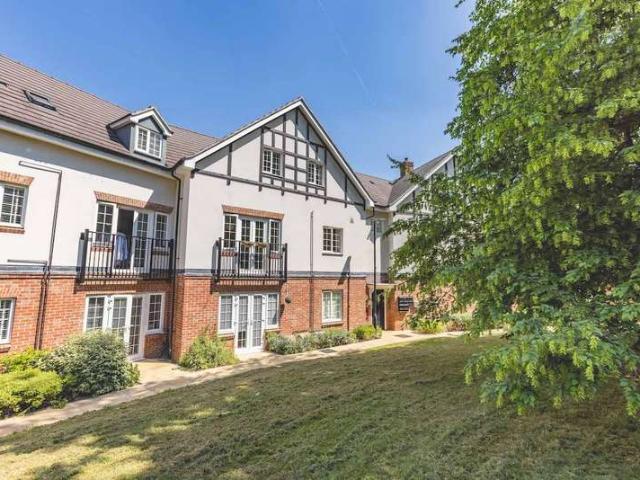 Apartment for sale in Chalfont St. Peter, Denham