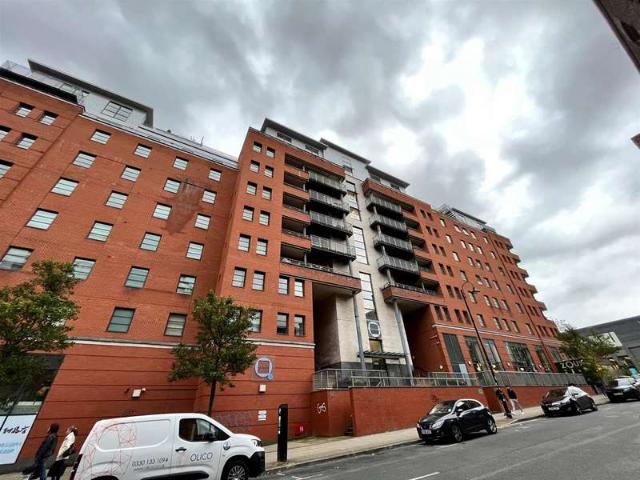 Apartment for sale in City Centre, Georgia