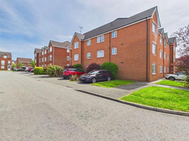 Apartment for sale in Union Bank, St Helens