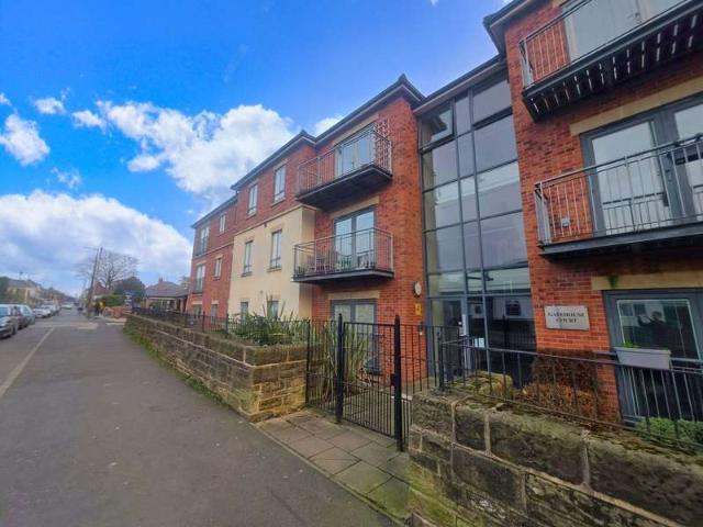 Apartment for sale in Dodworth, South Yorkshire