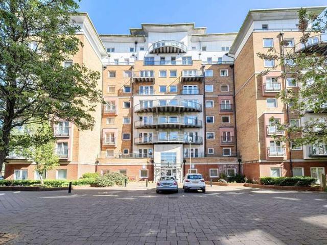 Apartment for sale in Priest Down, Hampshire