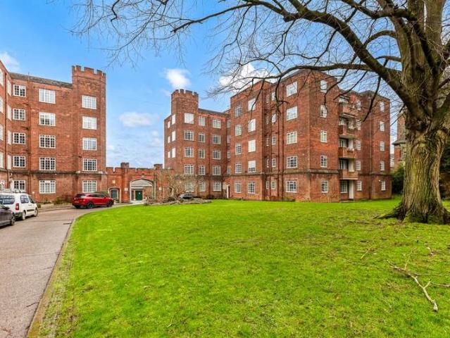 Apartment for sale in Old Wharf, City Of Leicester