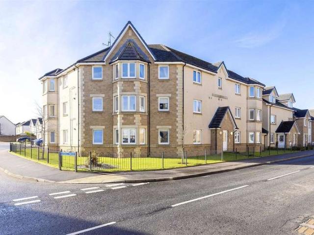 Apartment for sale in Bathgate, Scotland