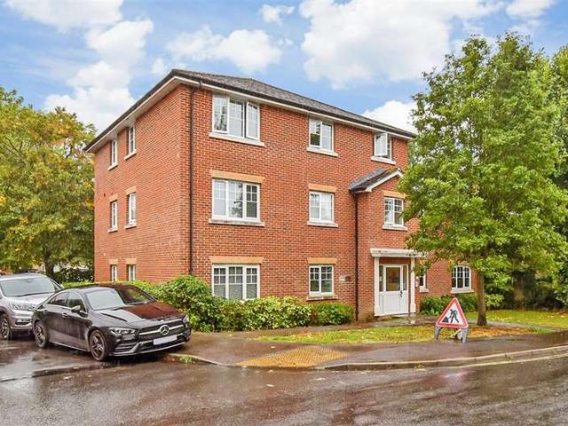 Apartment for sale in New Town, Horsham