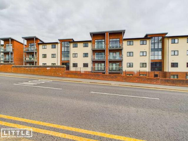 Apartment for rent in Huyton, Knowsley